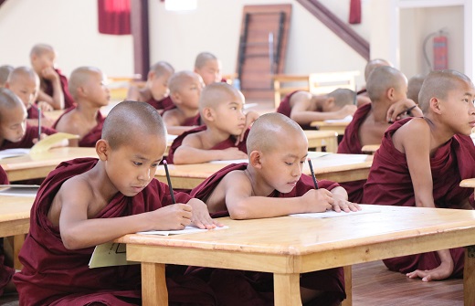  心道法赴緬甸弄曼出席沙彌學院開學典禮及副院長、比丘教師的頒聘儀式 